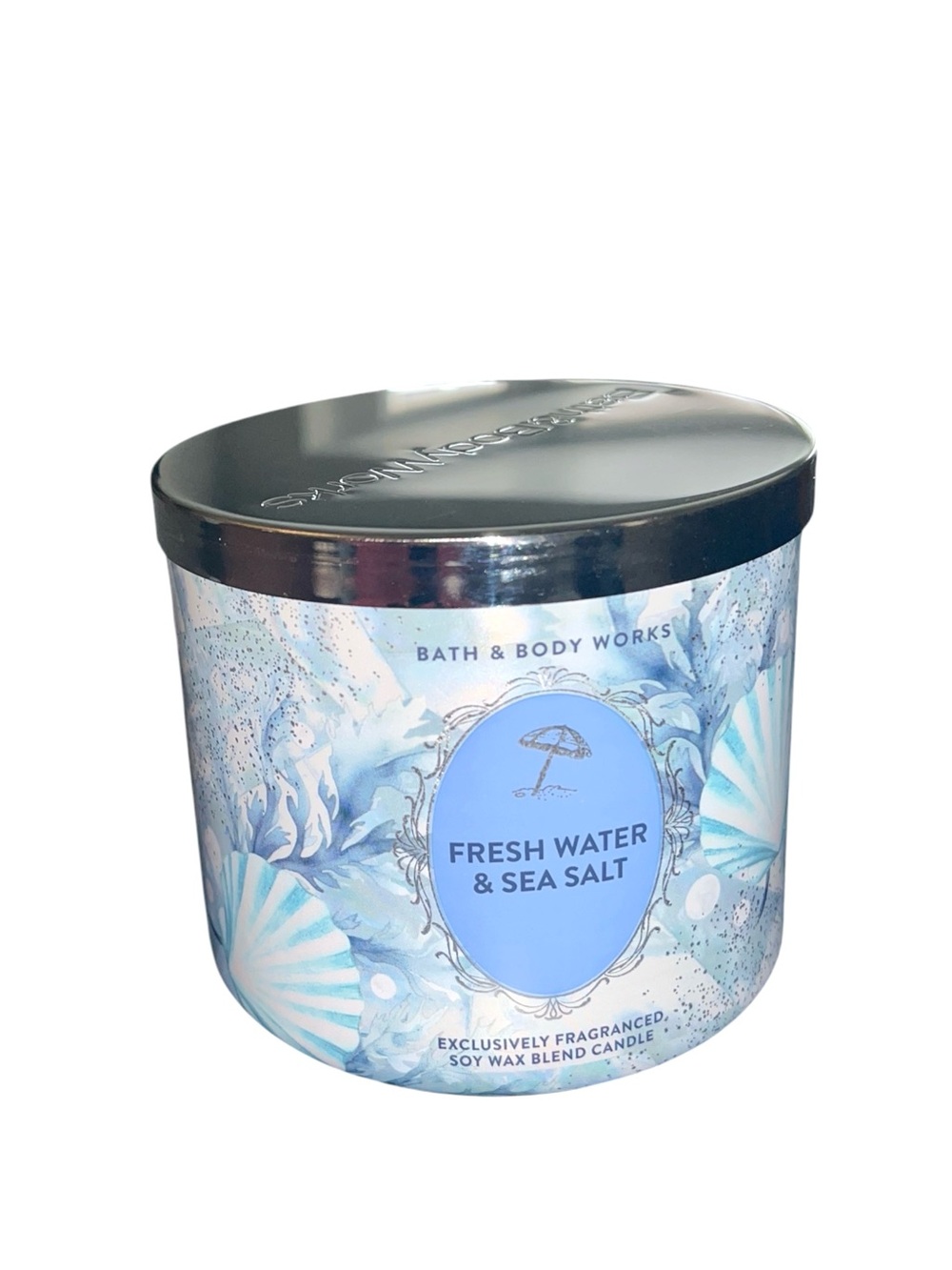 SOLD 🛍️🛒🎉 BATH & BODY WORKS FRESH WATER & SEA SALT 3 WICK CANDLE - Picture 1 of 2